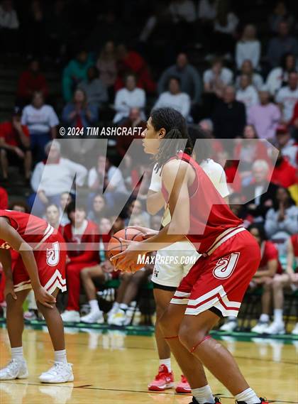 Thumbnail 3 in Jeffersonville vs Lawrence North (IHSAA 4A Semi State) photogallery.