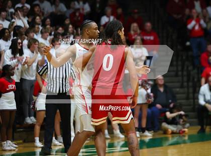 Thumbnail 2 in Jeffersonville vs Lawrence North (IHSAA 4A Semi State) photogallery.
