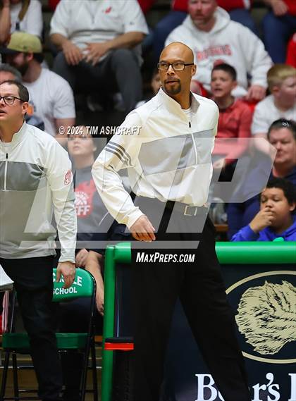 Thumbnail 3 in Jeffersonville vs Lawrence North (IHSAA 4A Semi State) photogallery.