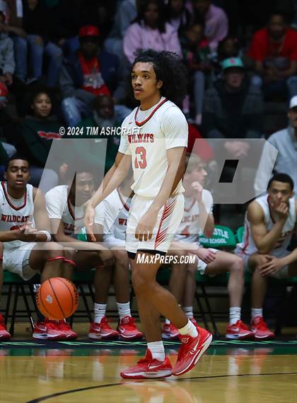 Thumbnail 1 in Jeffersonville vs Lawrence North (IHSAA 4A Semi State) photogallery.