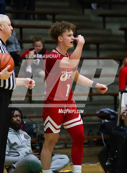 Thumbnail 1 in Jeffersonville vs Lawrence North (IHSAA 4A Semi State) photogallery.