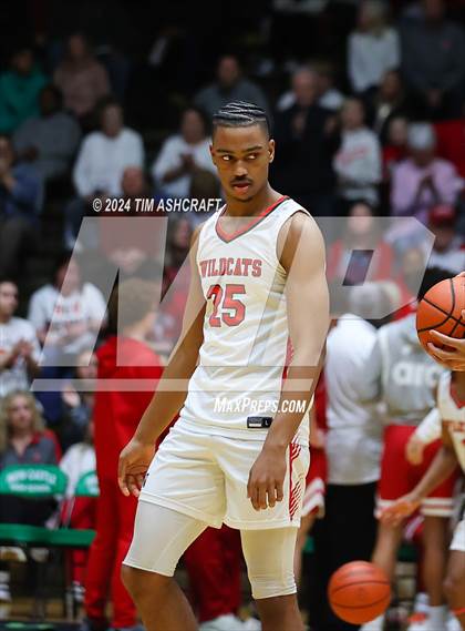 Thumbnail 3 in Jeffersonville vs Lawrence North (IHSAA 4A Semi State) photogallery.