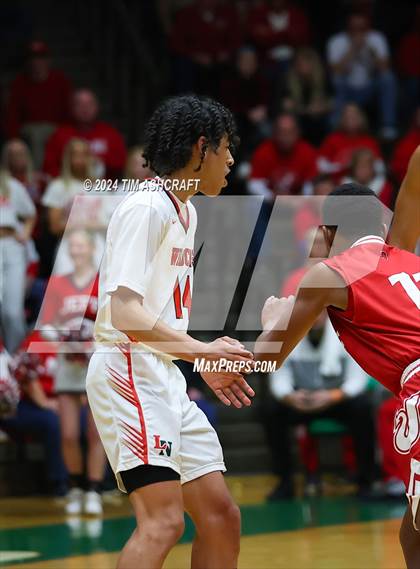Thumbnail 1 in Jeffersonville vs Lawrence North (IHSAA 4A Semi State) photogallery.