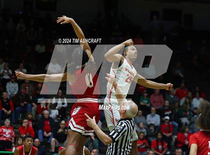 Thumbnail 3 in Jeffersonville vs Lawrence North (IHSAA 4A Semi State) photogallery.