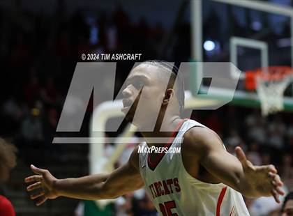 Thumbnail 1 in Jeffersonville vs Lawrence North (IHSAA 4A Semi State) photogallery.
