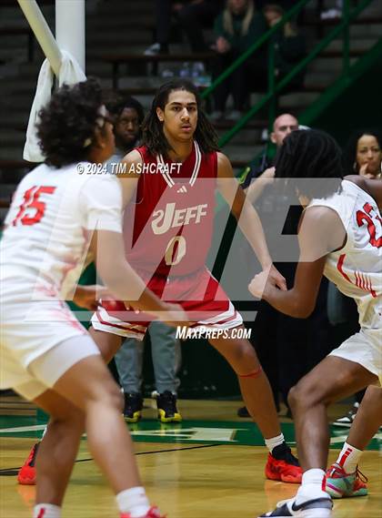 Thumbnail 2 in Jeffersonville vs Lawrence North (IHSAA 4A Semi State) photogallery.