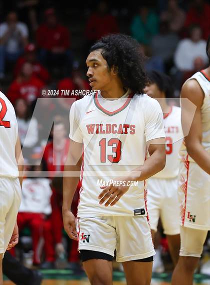 Thumbnail 2 in Jeffersonville vs Lawrence North (IHSAA 4A Semi State) photogallery.
