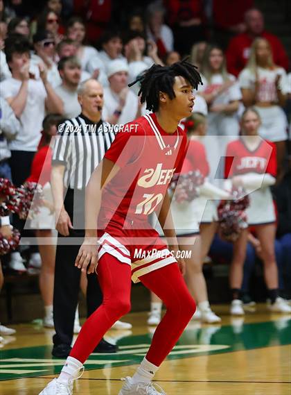 Thumbnail 3 in Jeffersonville vs Lawrence North (IHSAA 4A Semi State) photogallery.