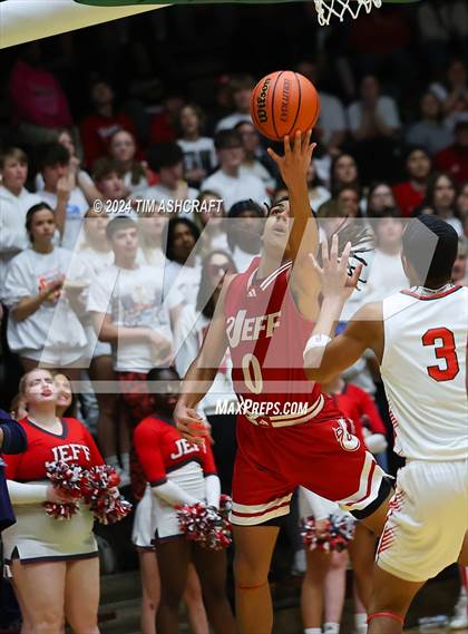 Thumbnail 3 in Jeffersonville vs Lawrence North (IHSAA 4A Semi State) photogallery.