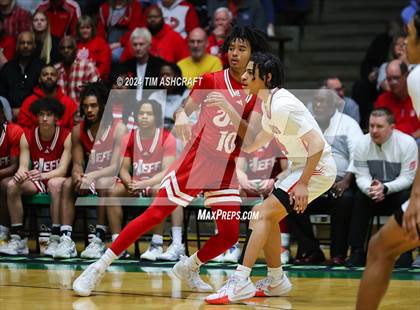 Thumbnail 3 in Jeffersonville vs Lawrence North (IHSAA 4A Semi State) photogallery.