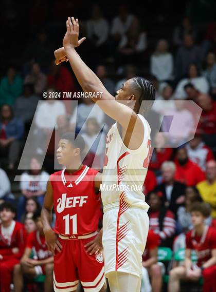 Thumbnail 3 in Jeffersonville vs Lawrence North (IHSAA 4A Semi State) photogallery.