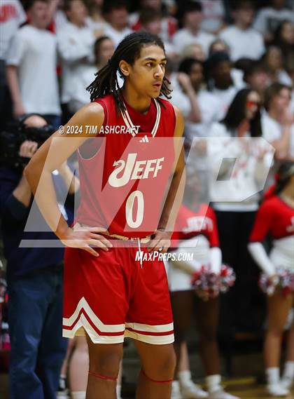 Thumbnail 1 in Jeffersonville vs Lawrence North (IHSAA 4A Semi State) photogallery.