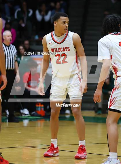 Thumbnail 2 in Jeffersonville vs Lawrence North (IHSAA 4A Semi State) photogallery.
