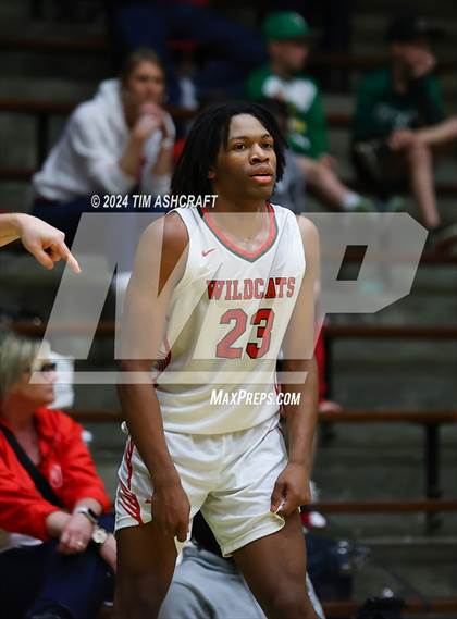 Thumbnail 1 in Jeffersonville vs Lawrence North (IHSAA 4A Semi State) photogallery.