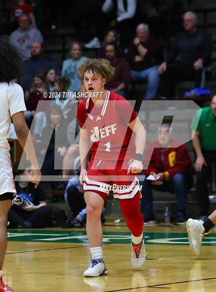 Thumbnail 3 in Jeffersonville vs Lawrence North (IHSAA 4A Semi State) photogallery.