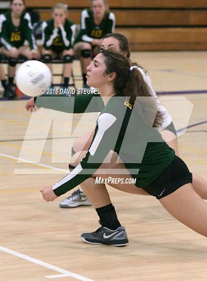 Thumbnail 1 in Hilmar vs. Ripon (CIF SJS D4 Final) photogallery.