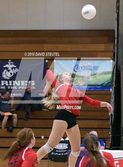 Thumbnail 2 in Hilmar vs. Ripon (CIF SJS D4 Final) photogallery.