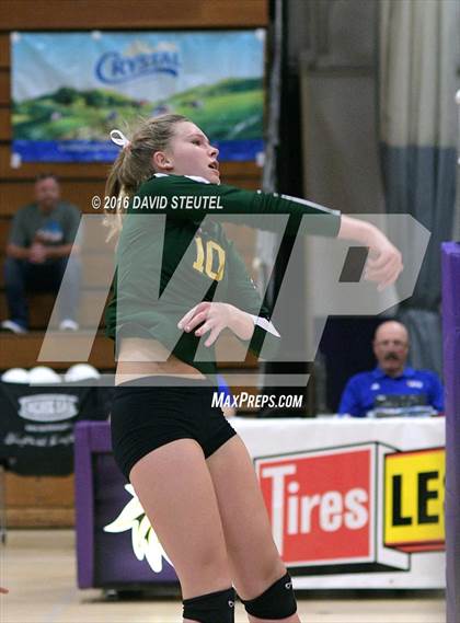 Thumbnail 2 in Hilmar vs. Ripon (CIF SJS D4 Final) photogallery.