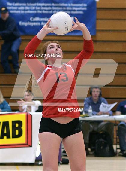 Thumbnail 2 in Hilmar vs. Ripon (CIF SJS D4 Final) photogallery.