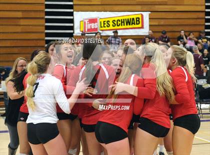 Thumbnail 2 in Hilmar vs. Ripon (CIF SJS D4 Final) photogallery.