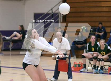 Thumbnail 2 in Hilmar vs. Ripon (CIF SJS D4 Final) photogallery.