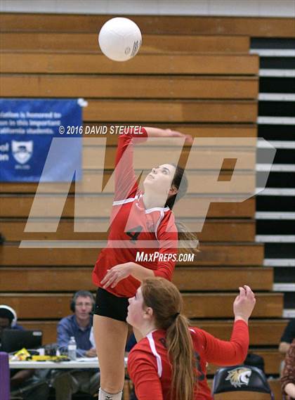 Thumbnail 3 in Hilmar vs. Ripon (CIF SJS D4 Final) photogallery.