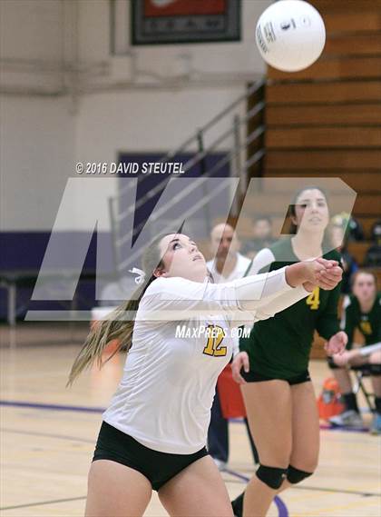 Thumbnail 3 in Hilmar vs. Ripon (CIF SJS D4 Final) photogallery.