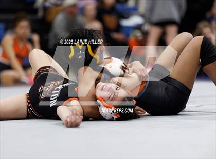 Thumbnail 2 in Blue Ox Wrestling Tournament photogallery.