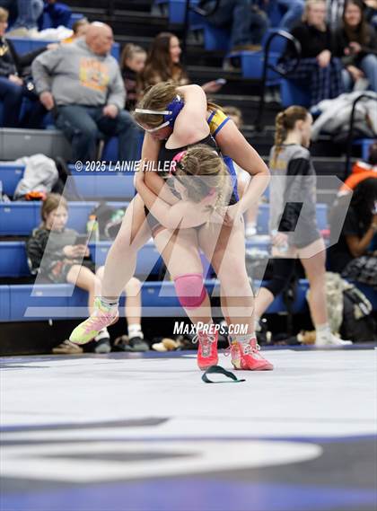 Thumbnail 2 in Blue Ox Wrestling Tournament photogallery.