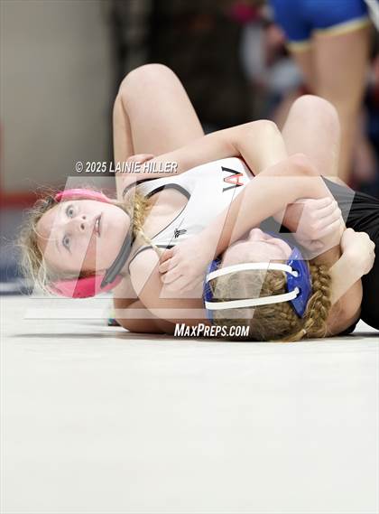 Thumbnail 1 in Blue Ox Wrestling Tournament photogallery.