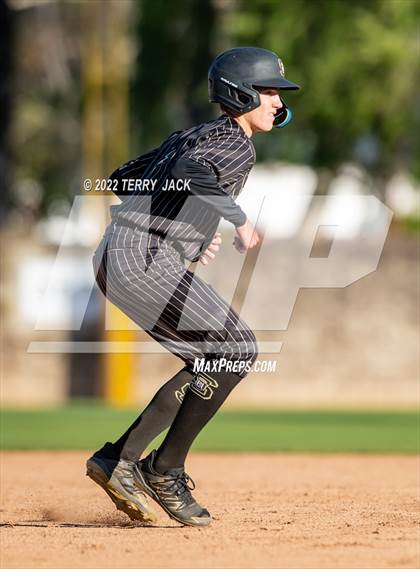 Thumbnail 2 in Servite @ El Modena photogallery.