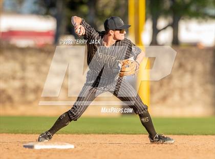 Thumbnail 1 in Servite @ El Modena photogallery.