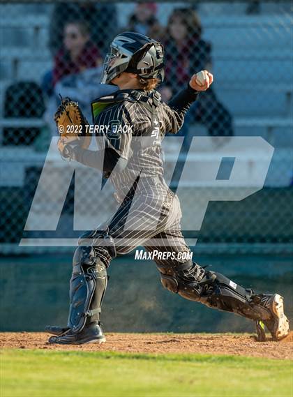 Thumbnail 1 in Servite @ El Modena photogallery.