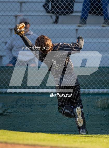 Thumbnail 3 in Servite @ El Modena photogallery.