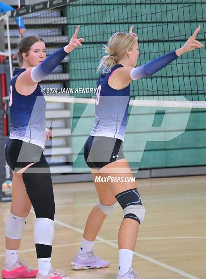 Thumbnail 3 in Kamehameha Kapalama vs. Coronado (Durango Fall Classic) photogallery.
