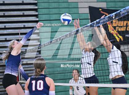 Thumbnail 3 in Kamehameha Kapalama vs. Coronado (Durango Fall Classic) photogallery.