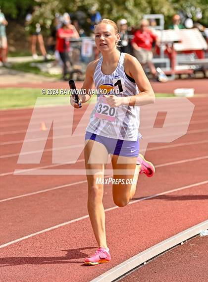 Thumbnail 2 in IHSAA Finals (4 x 800 Meter Heat 1)  photogallery.
