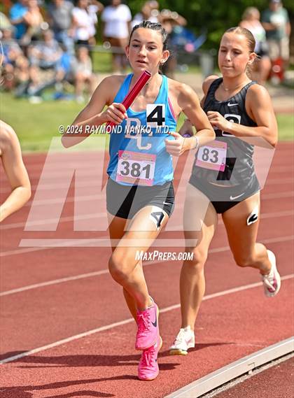 Thumbnail 2 in IHSAA Finals (4 x 800 Meter Heat 1)  photogallery.