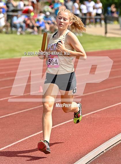 Thumbnail 1 in IHSAA Finals (4 x 800 Meter Heat 1)  photogallery.