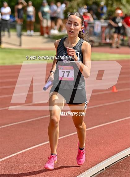 Thumbnail 1 in IHSAA Finals (4 x 800 Meter Heat 1)  photogallery.