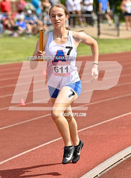 Thumbnail 2 in IHSAA Finals (4 x 800 Meter Heat 1)  photogallery.