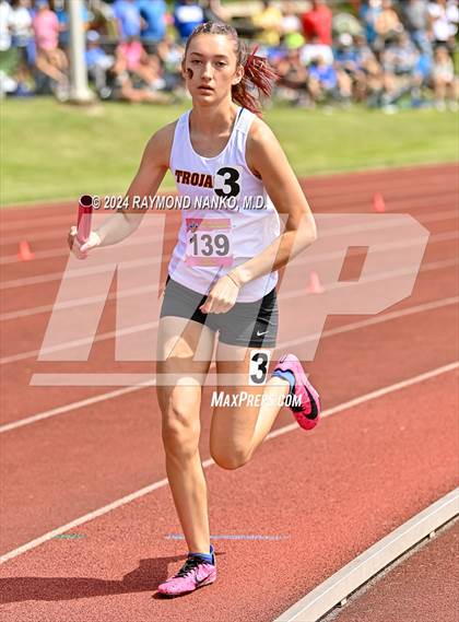 Thumbnail 3 in IHSAA Finals (4 x 800 Meter Heat 1)  photogallery.
