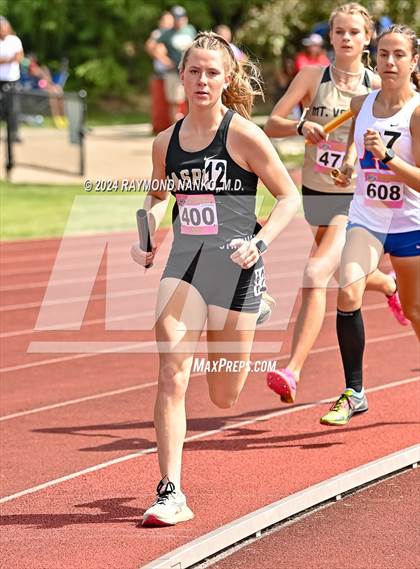 Thumbnail 2 in IHSAA Finals (4 x 800 Meter Heat 1)  photogallery.
