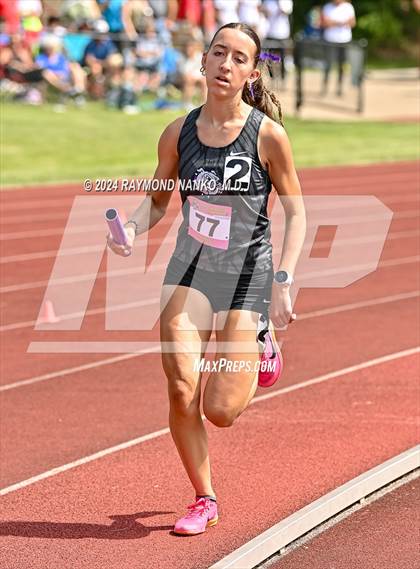 Thumbnail 1 in IHSAA Finals (4 x 800 Meter Heat 1)  photogallery.