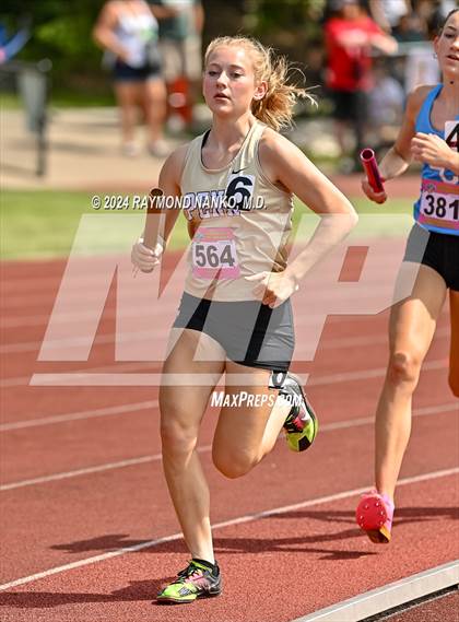 Thumbnail 3 in IHSAA Finals (4 x 800 Meter Heat 1)  photogallery.
