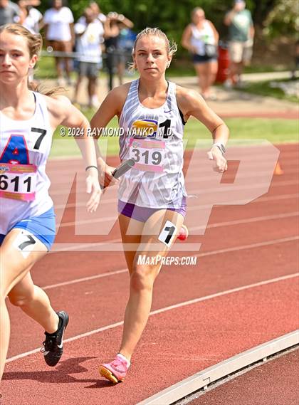 Thumbnail 1 in IHSAA Finals (4 x 800 Meter Heat 1)  photogallery.