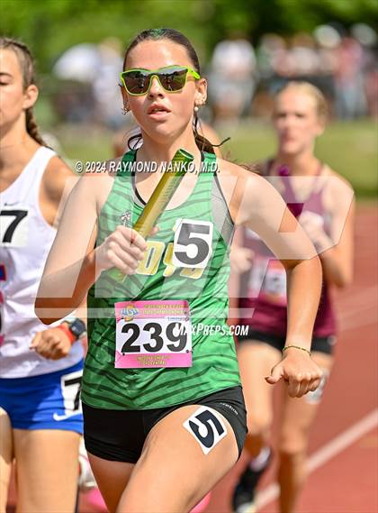 Thumbnail 3 in IHSAA Finals (4 x 800 Meter Heat 1)  photogallery.