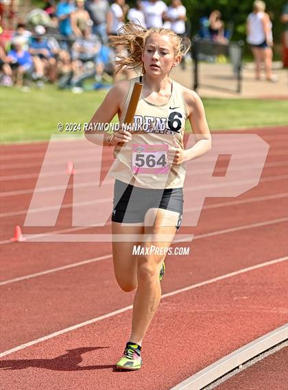 Thumbnail 2 in IHSAA Finals (4 x 800 Meter Heat 1)  photogallery.