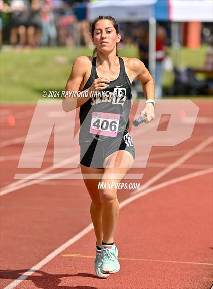 Thumbnail 2 in IHSAA Finals (4 x 800 Meter Heat 1)  photogallery.