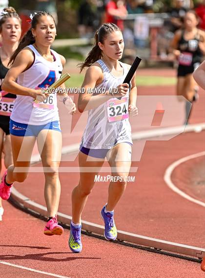 Thumbnail 1 in IHSAA Finals (4 x 800 Meter Heat 1)  photogallery.